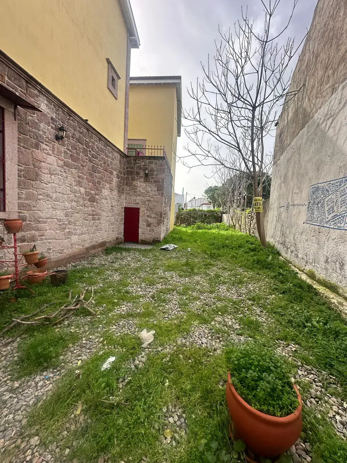 BALIKESİR AYVALIK KÜÇÜKKÖYDE SATILIK ARSA