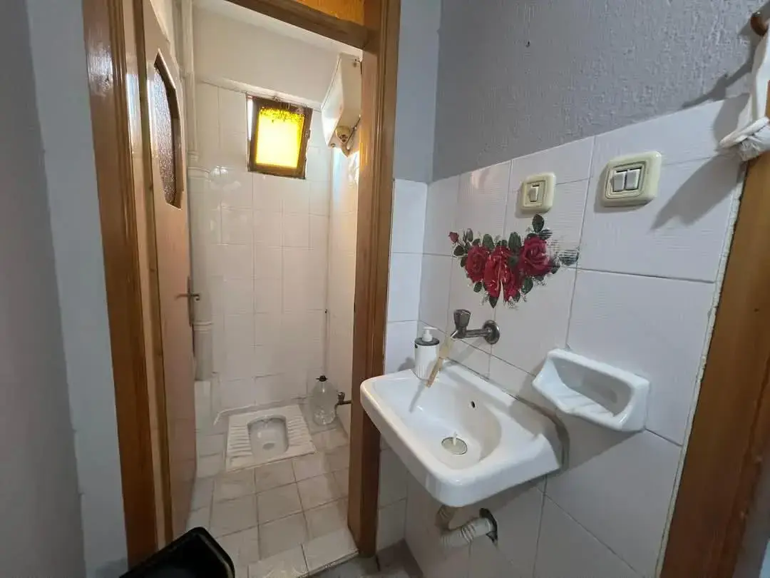 MUZAFFER TEZCAN CADDESİNDE SATILIK DAİRE