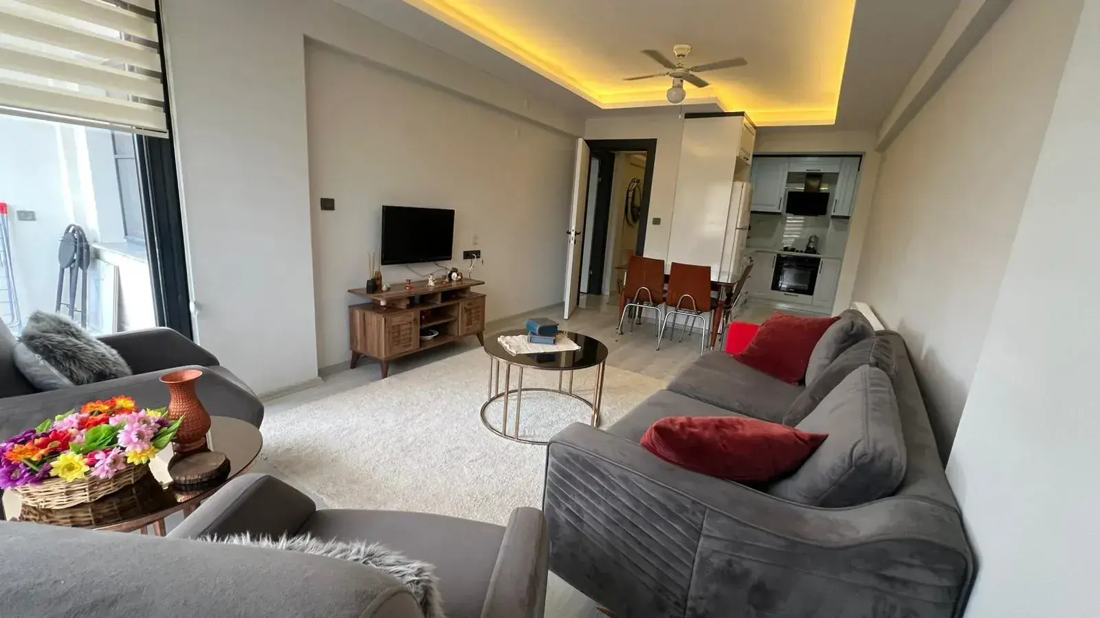 MERKEZDE EŞYALI KİRALIK DAİRE