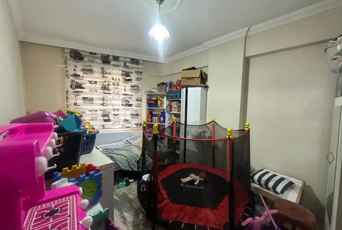 TURGUTALP MAHALLESİ ŞEHİTLİK CİVARI SATILIK DAİRE