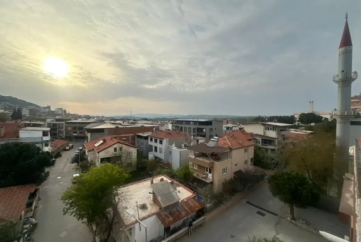 TURGUTALP MAHALLESİ RIFAT DAĞDELEN OKULU CİVARI SATILIK DUBLEX