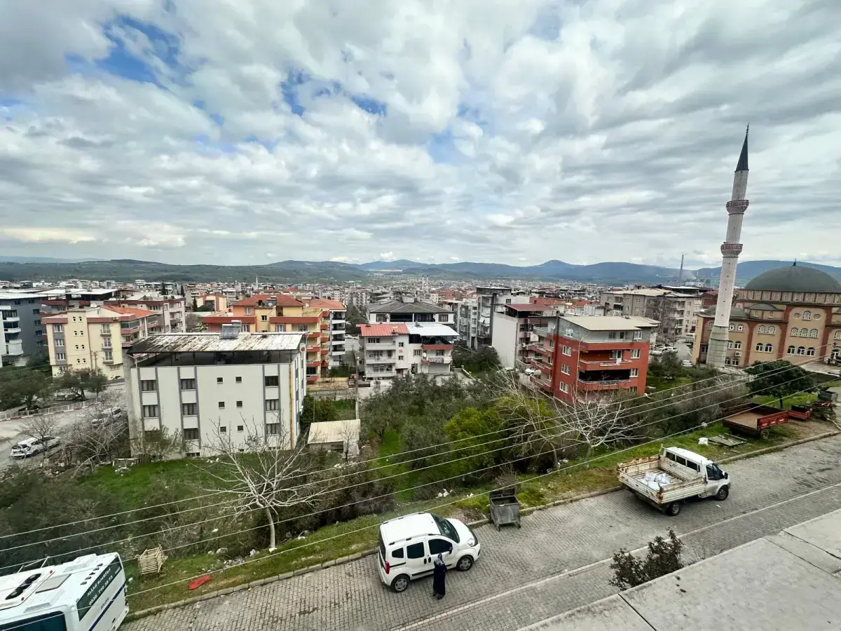 FAİK USTA CİVARI MÜSTAKİL BİNA