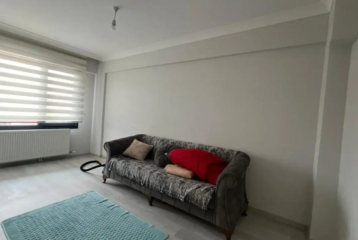 MERKEZDE EŞYALI KİRALIK DAİRE