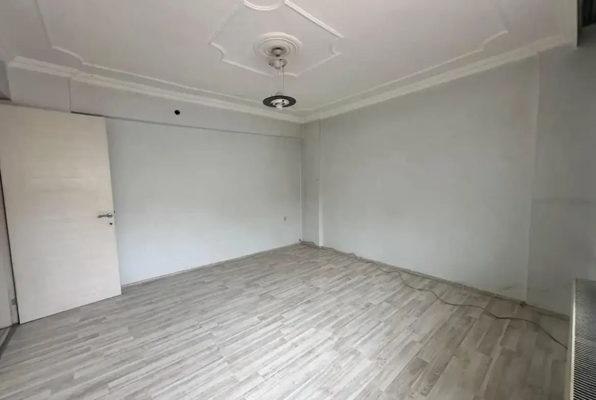 ÇORBACI AZİZ CİVARI SICAKSULU KİRALIK DAİRE