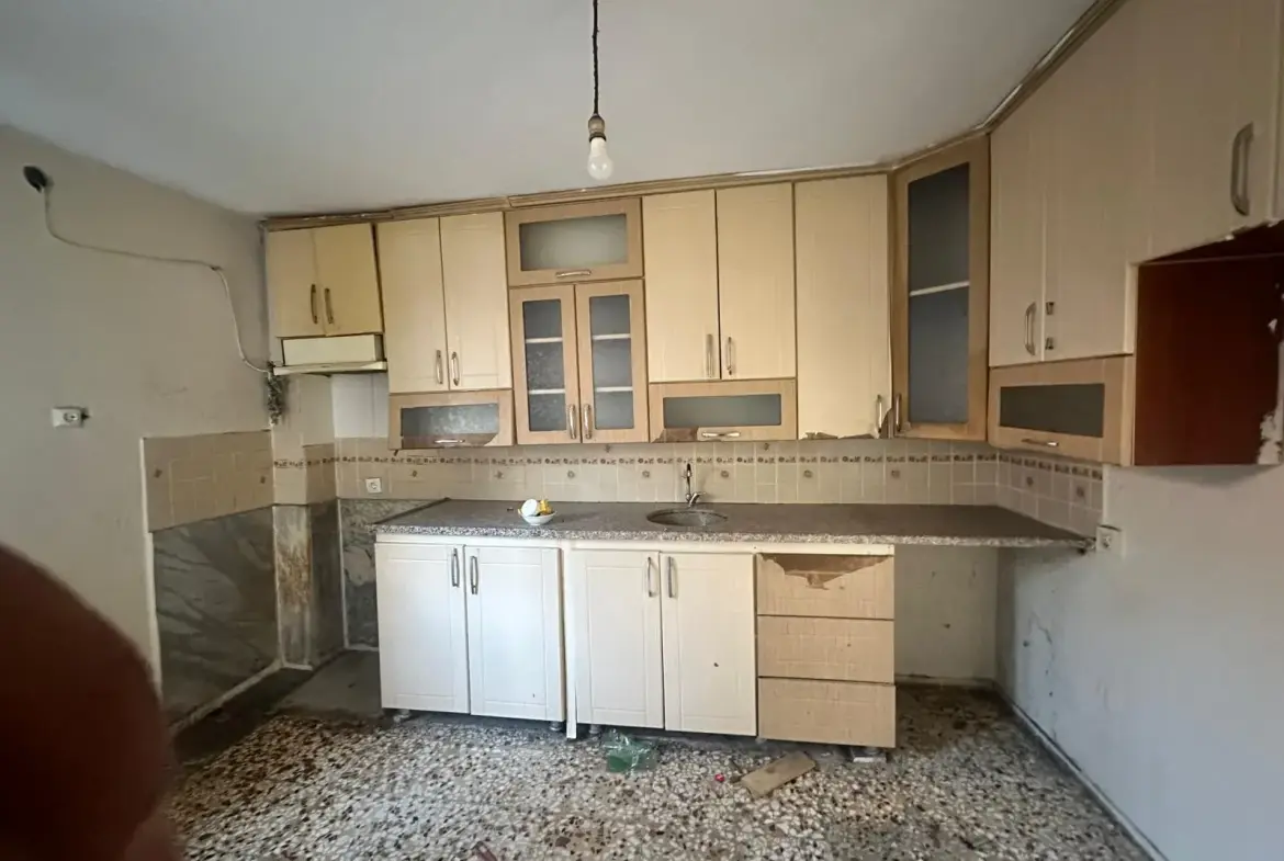 KOĞUKDERE 'DE SATILIK 4 KATLI MÜSTAKİL BİNA