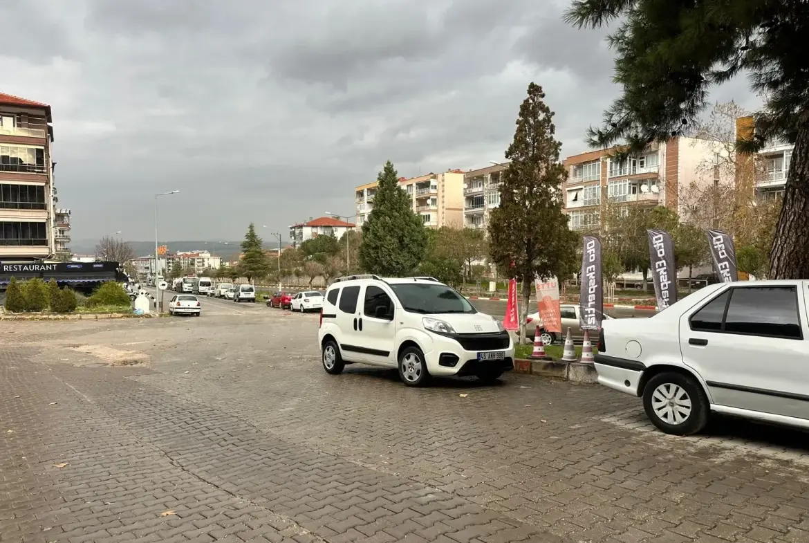 MEDİGÜN HASTANESİ ALTINDA SATILIK DÜKKAN