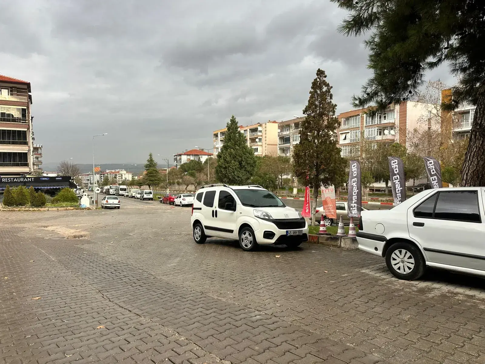 MEDİGÜN HASTANESİ ALTINDA SATILIK DÜKKAN