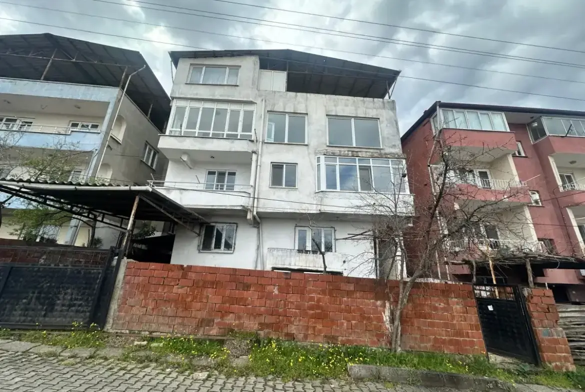 FAİK USTA CİVARI MÜSTAKİL BİNA