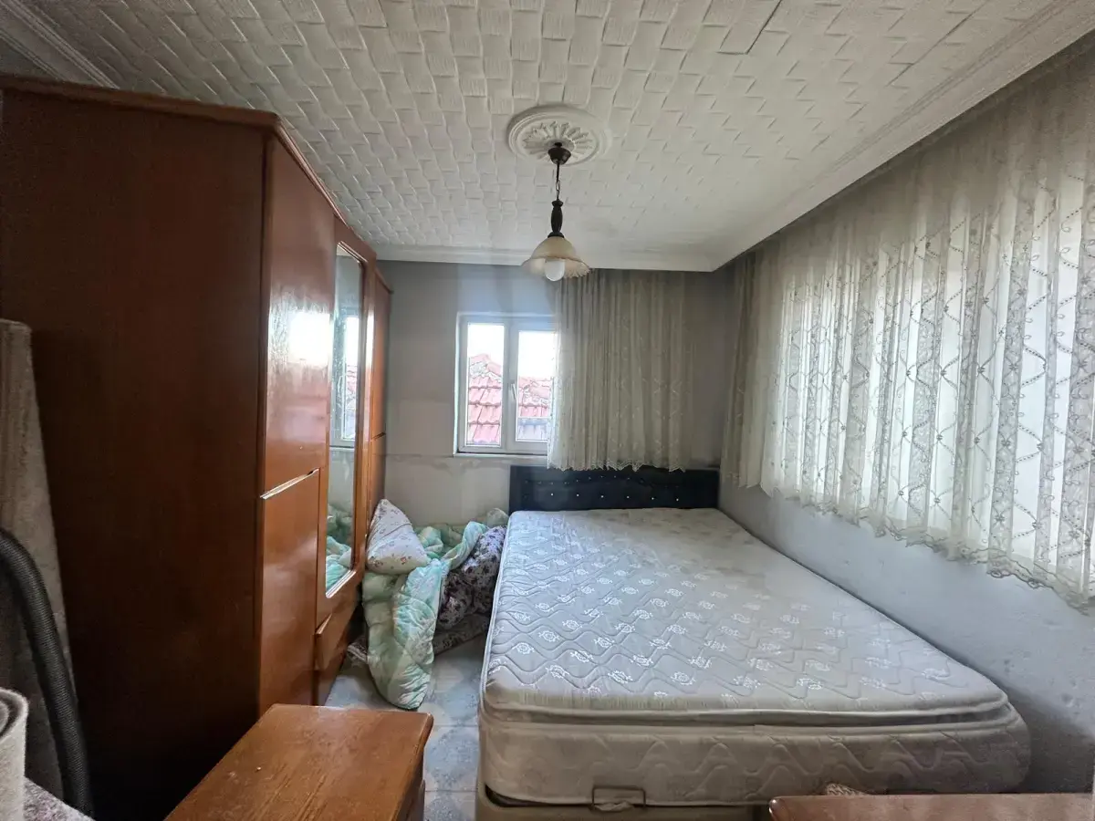 YENİ PAZAR YERİ ÜZERNDE SATILIK MÜSTAKİL EV