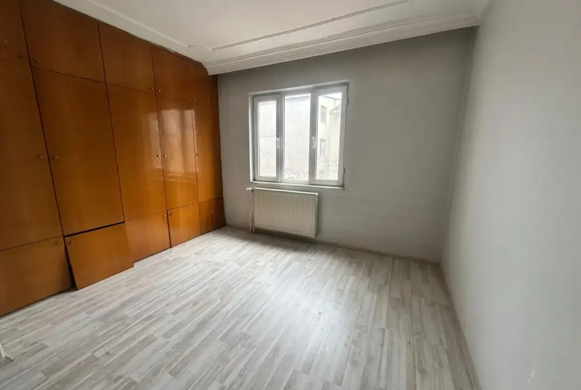 ÇORBACI AZİZ CİVARI SICAKSULU KİRALIK DAİRE