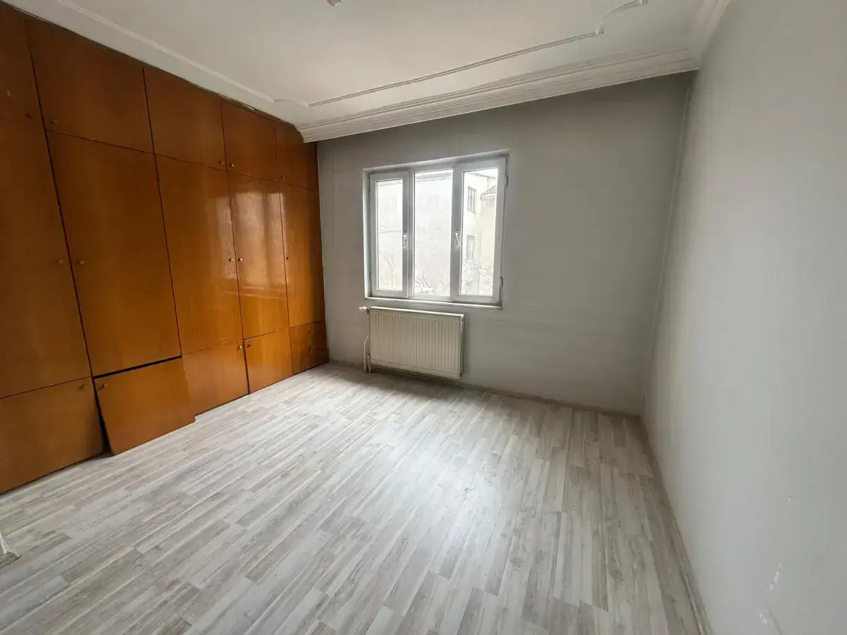 ÇORBACI AZİZ CİVARI SICAKSULU KİRALIK DAİRE