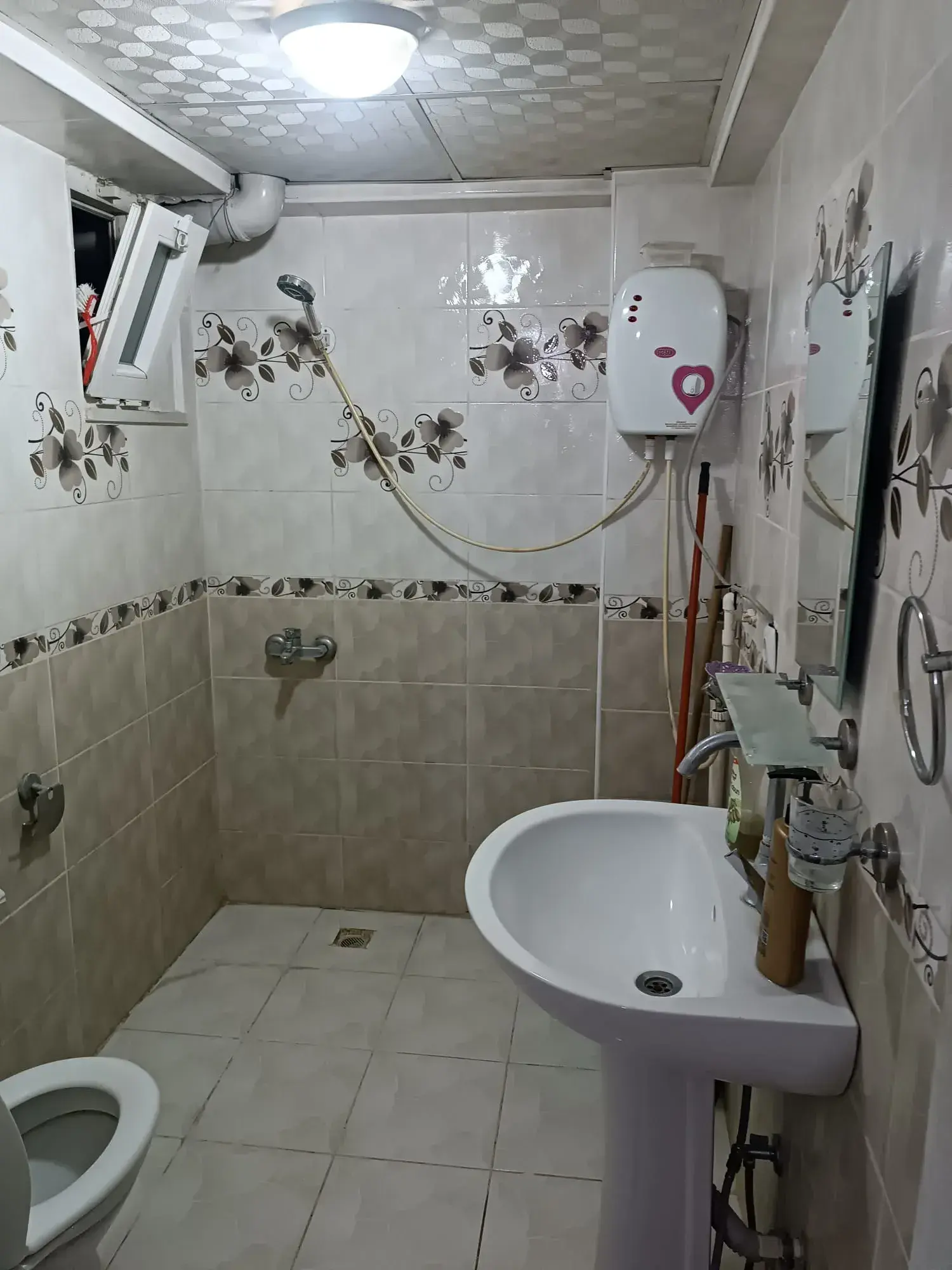 CUMA PAZARI CİVARI EŞYALI KİRALIK DAİRE