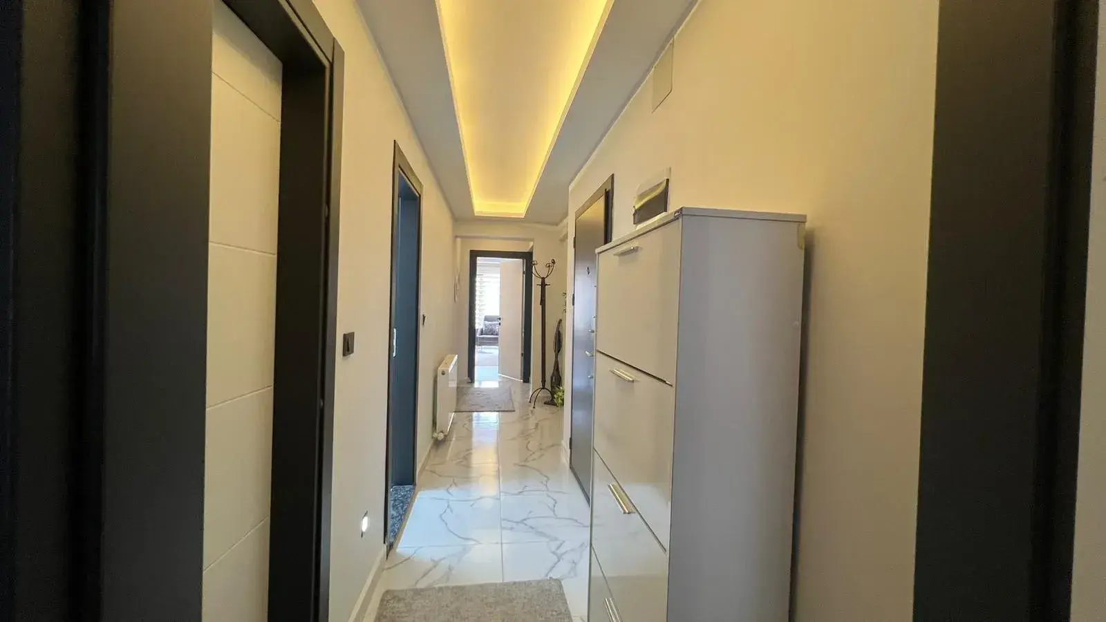 MERKEZDE EŞYALI KİRALIK DAİRE
