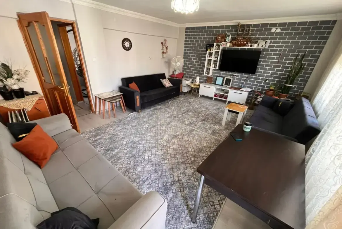 TURGUTALP MAHALLESİ AZOT CİVARI ACİL SATILIK DAİRE