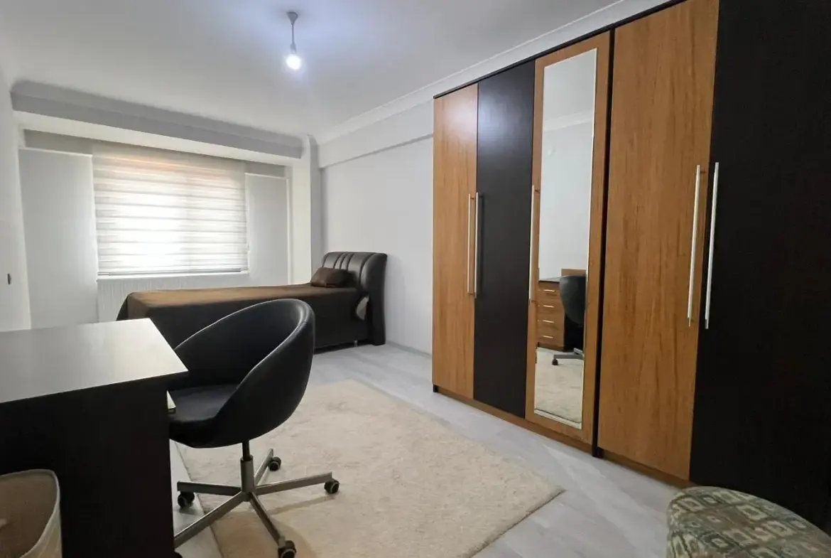 MERKEZDE EŞYALI KİRALIK DAİRE