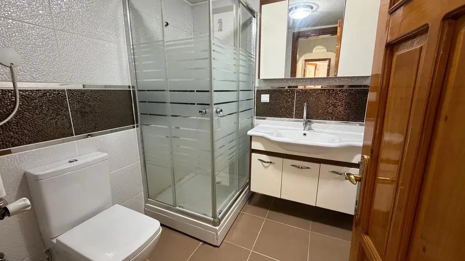 NAKLİYECİLER OKULU CİVARI KİRALIK DAİRE