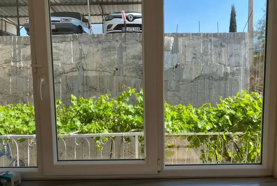 HÜRRİYET MAHALLESİ ESKİ KAMYON GARAJI CİVARI SATILIK DAİRE