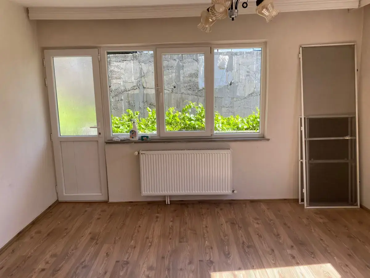 HÜRRİYET MAHALLESİ ESKİ KAMYON GARAJI CİVARI SATILIK DAİRE