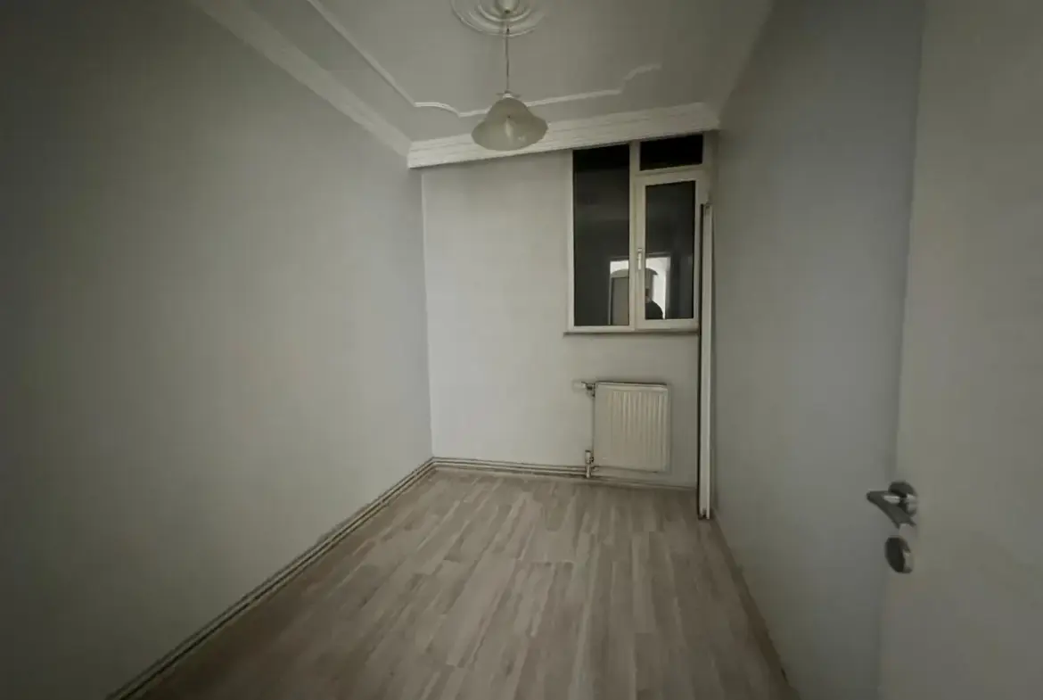 ÇORBACI AZİZ CİVARI SICAKSULU KİRALIK DAİRE