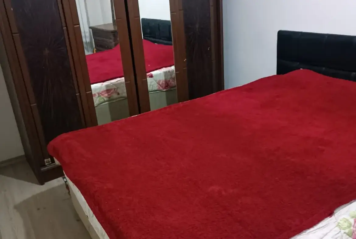 CUMA PAZARI CİVARI EŞYALI KİRALIK DAİRE