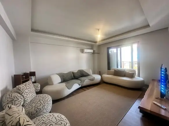 ÇORBACI AZİZ CİVARI CADDE ÜZERİ SATILIK DAİRE
