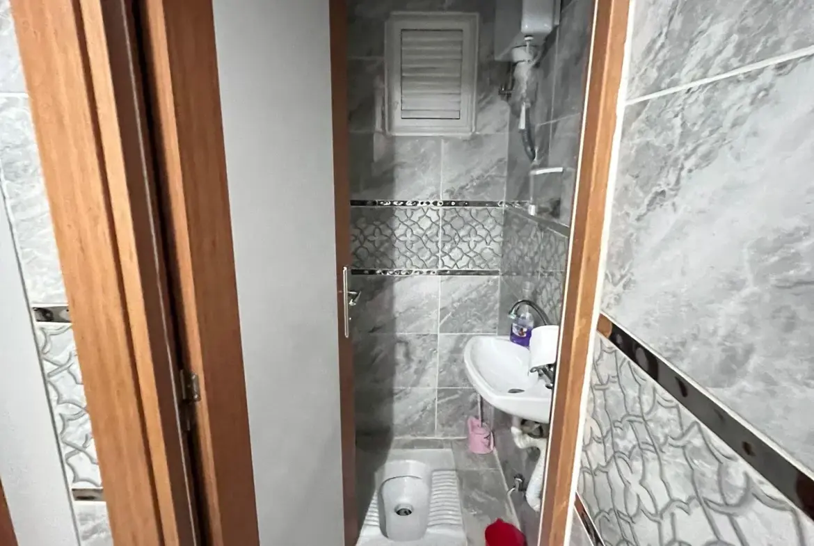 SOMA PAZAR YERİ ÜZERİNDE EŞYALI KİRALIK DAİRE