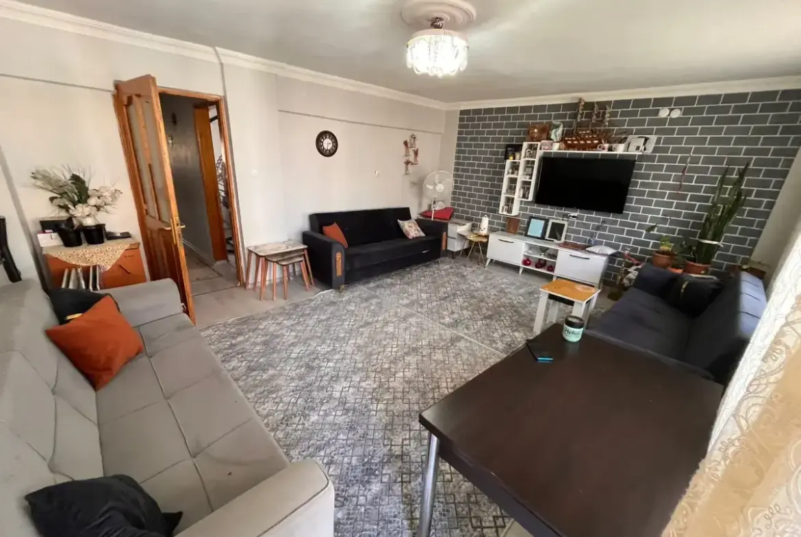 TURGUTALP MAHALLESİ AZOT CİVARI ACİL SATILIK DAİRE
