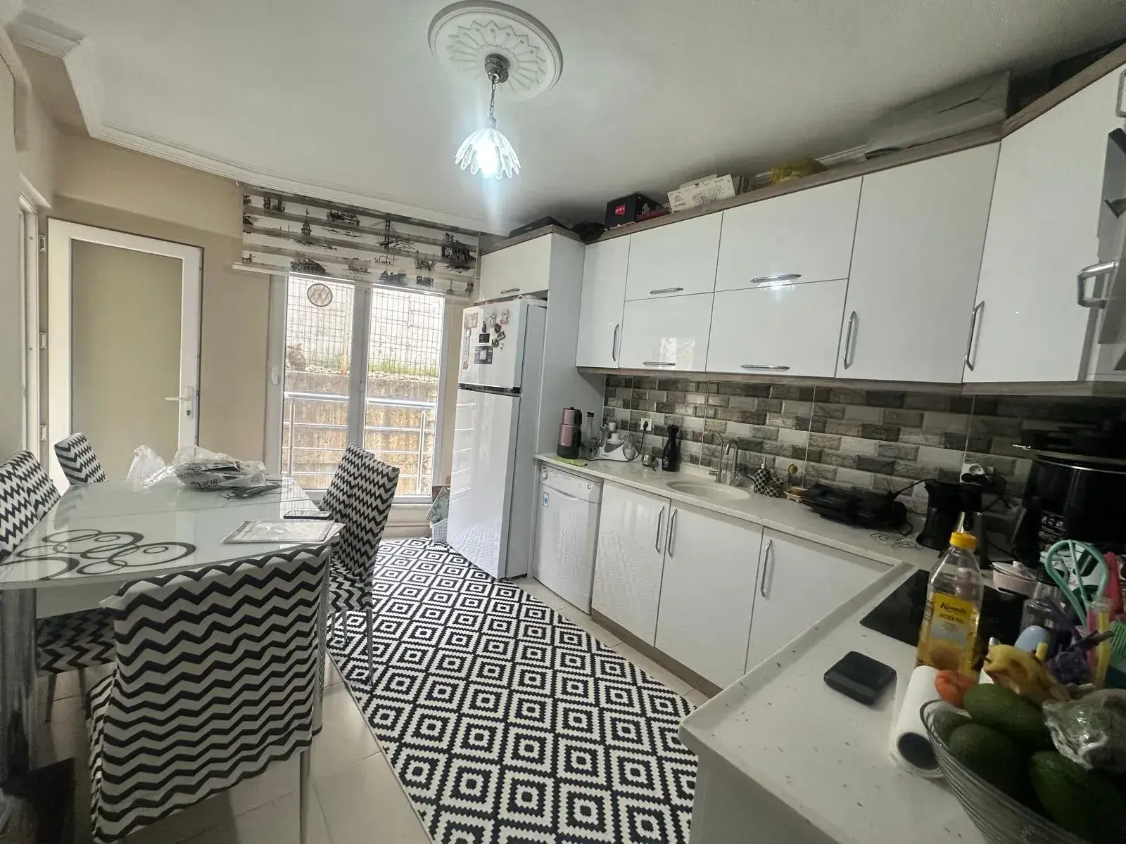 TURGUTALP MAHALLESİ ŞEHİTLİK CİVARI SATILIK DAİRE