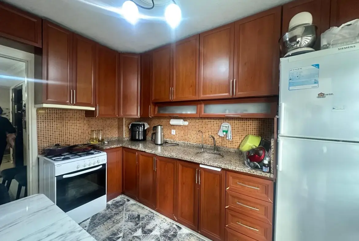 HÜRRİYET MAHALLESİ BÜYÜK MİGROS ALTINDA SATILIK DAİRE
