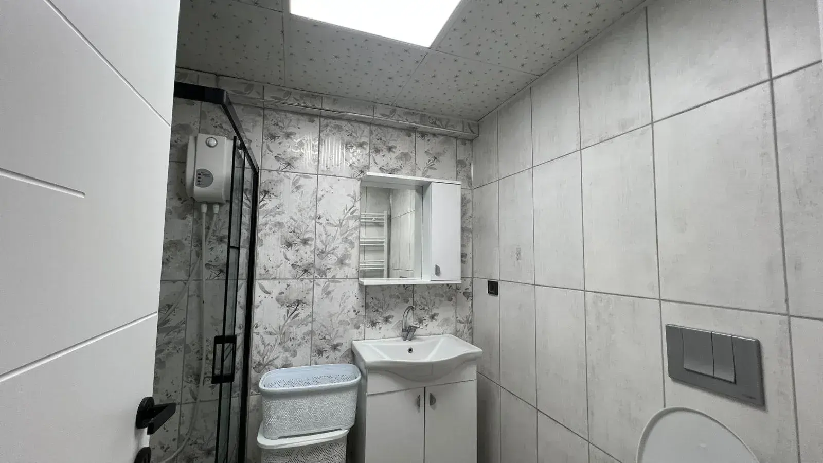 MERKEZDE EŞYALI KİRALIK DAİRE
