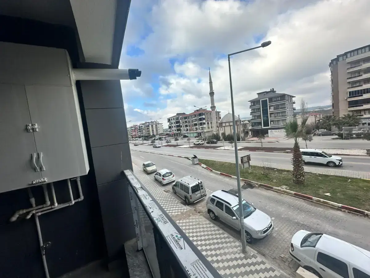 TURGUTALP MAHALLESİ BARIŞMANÇO KAVŞAĞINDA SATILIK DAİRE
