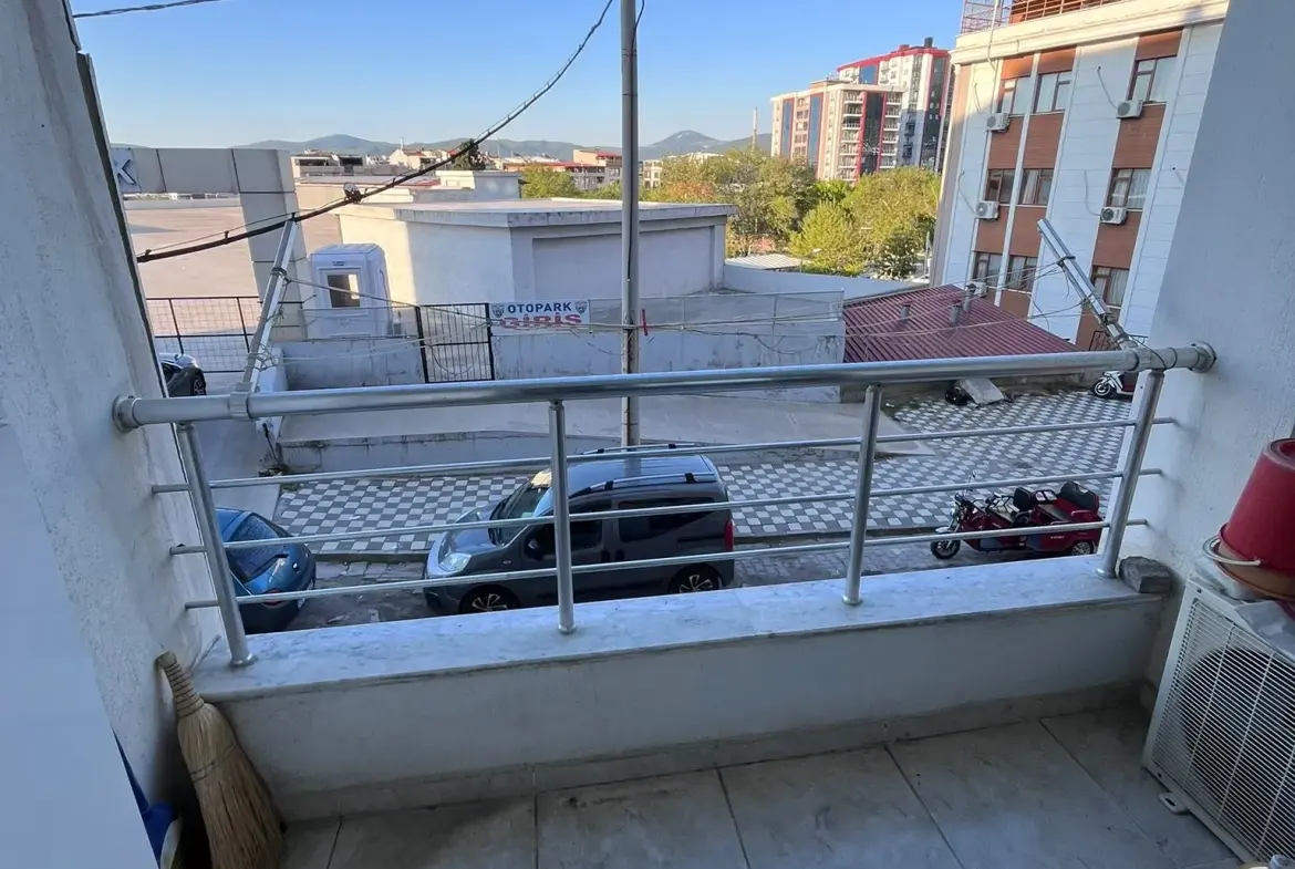 SOMA PAZAR YERİ ÜZERİNDE EŞYALI KİRALIK DAİRE