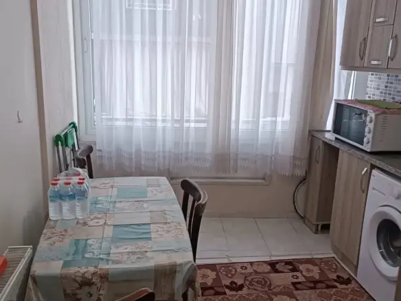 CUMA PAZARI CİVARI EŞYALI KİRALIK DAİRE