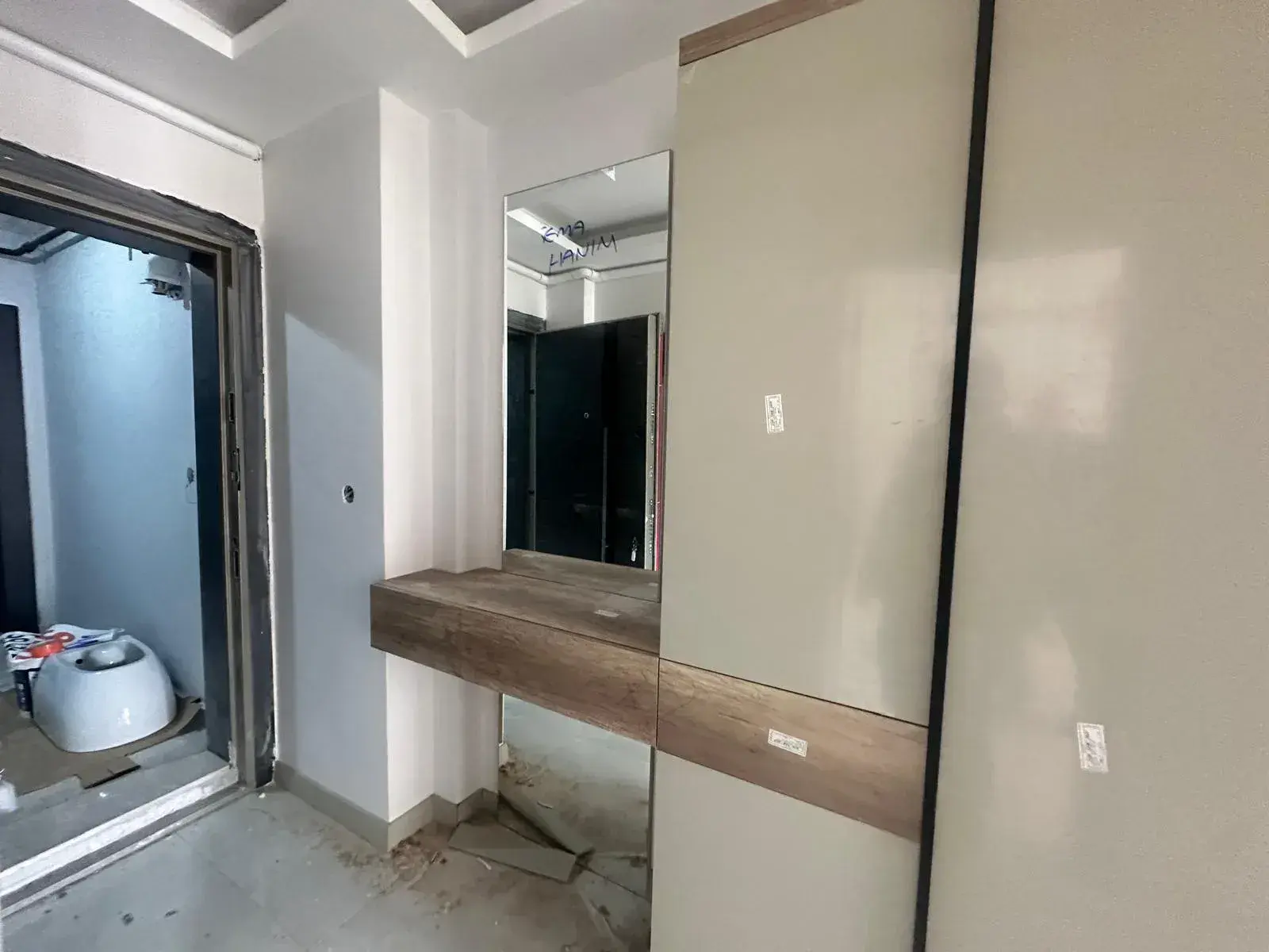 İZMİR KINIK'DA SATILIK SIFIR DAİRE