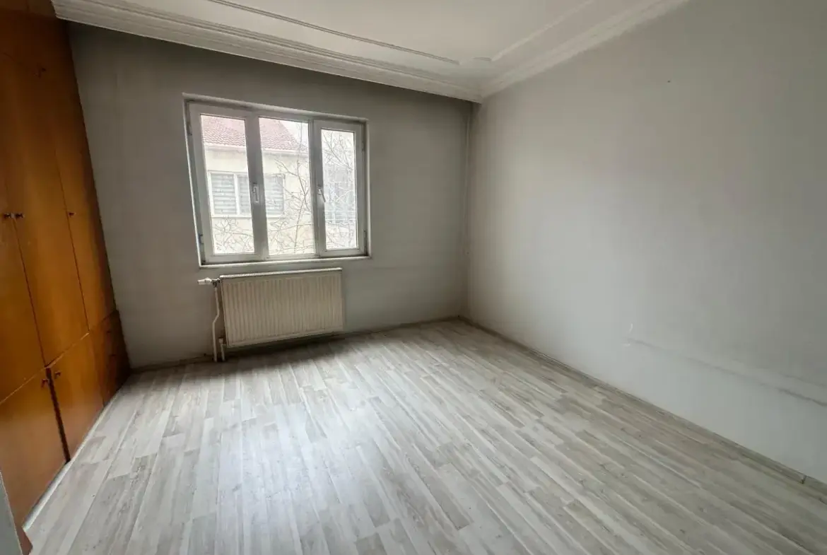 ÇORBACI AZİZ CİVARI SICAKSULU KİRALIK DAİRE
