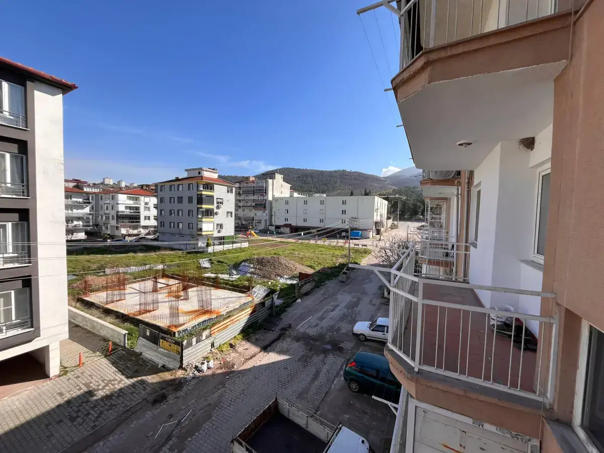 TURGUTALP MAHALLESİ AZOT CİVARI ACİL SATILIK DAİRE
