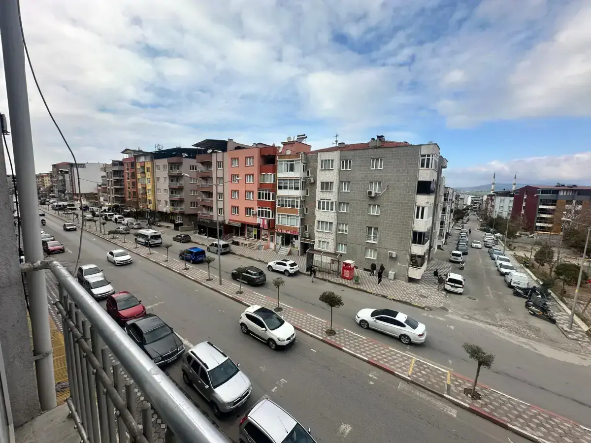 ÇORBACI AZİZ CİVARI SICAKSULU KİRALIK DAİRE