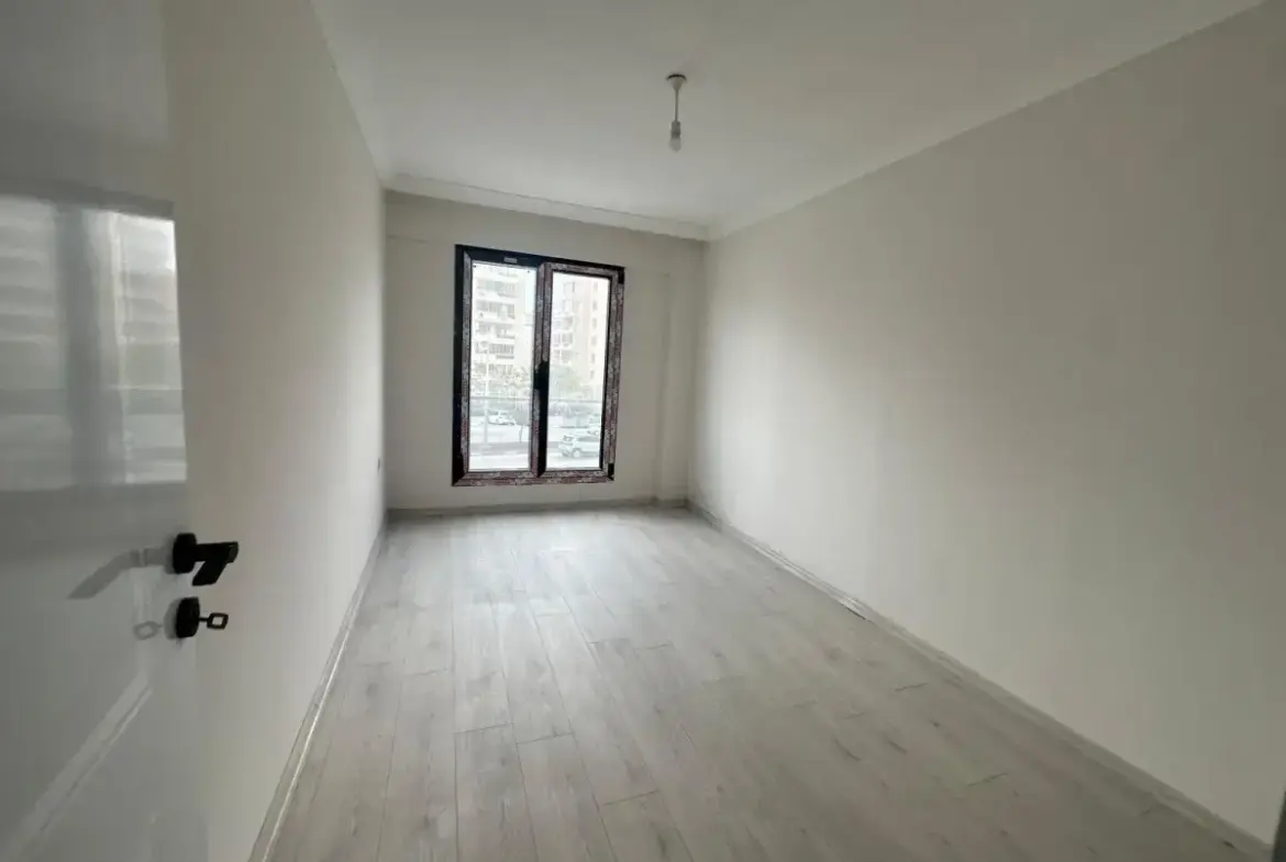 TURGUTALP MAHALLESİ BARIŞMANÇO KAVŞAĞINDA SATILIK DAİRE
