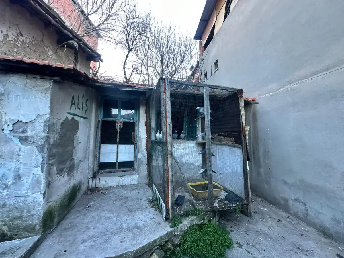 YENİ PAZAR YERİ ÜZERNDE SATILIK MÜSTAKİL EV