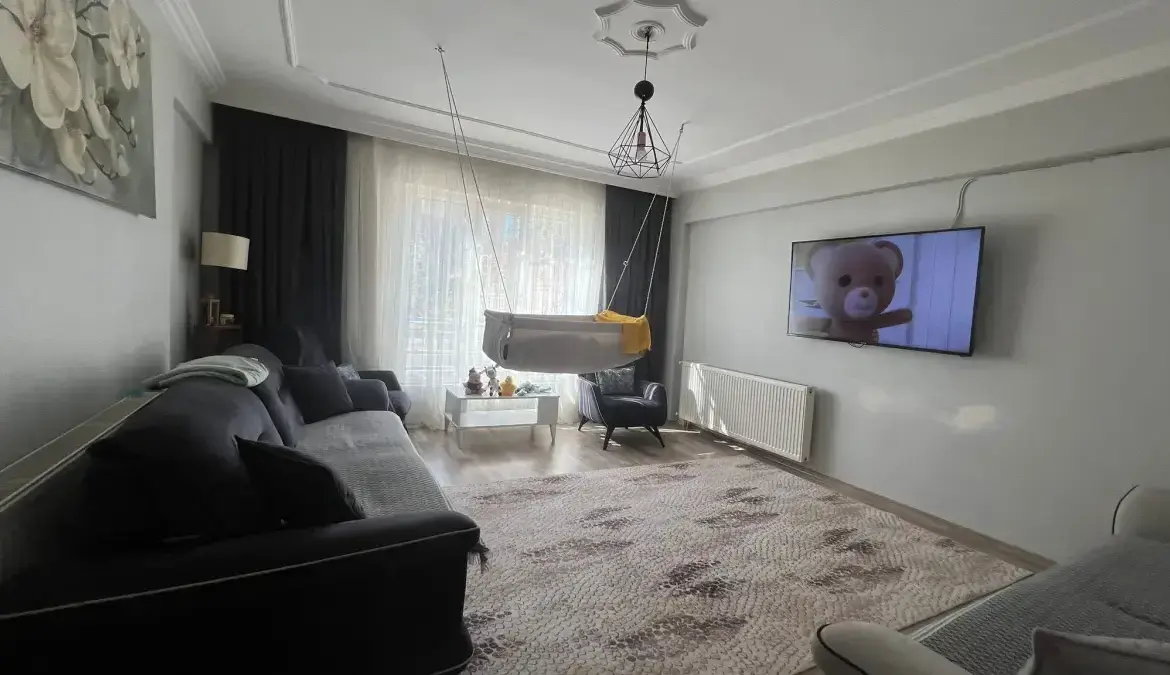 TURGUTAP MAHALLESİNDE HAVUZLU PARK YANINDA SATILIK DAİRE