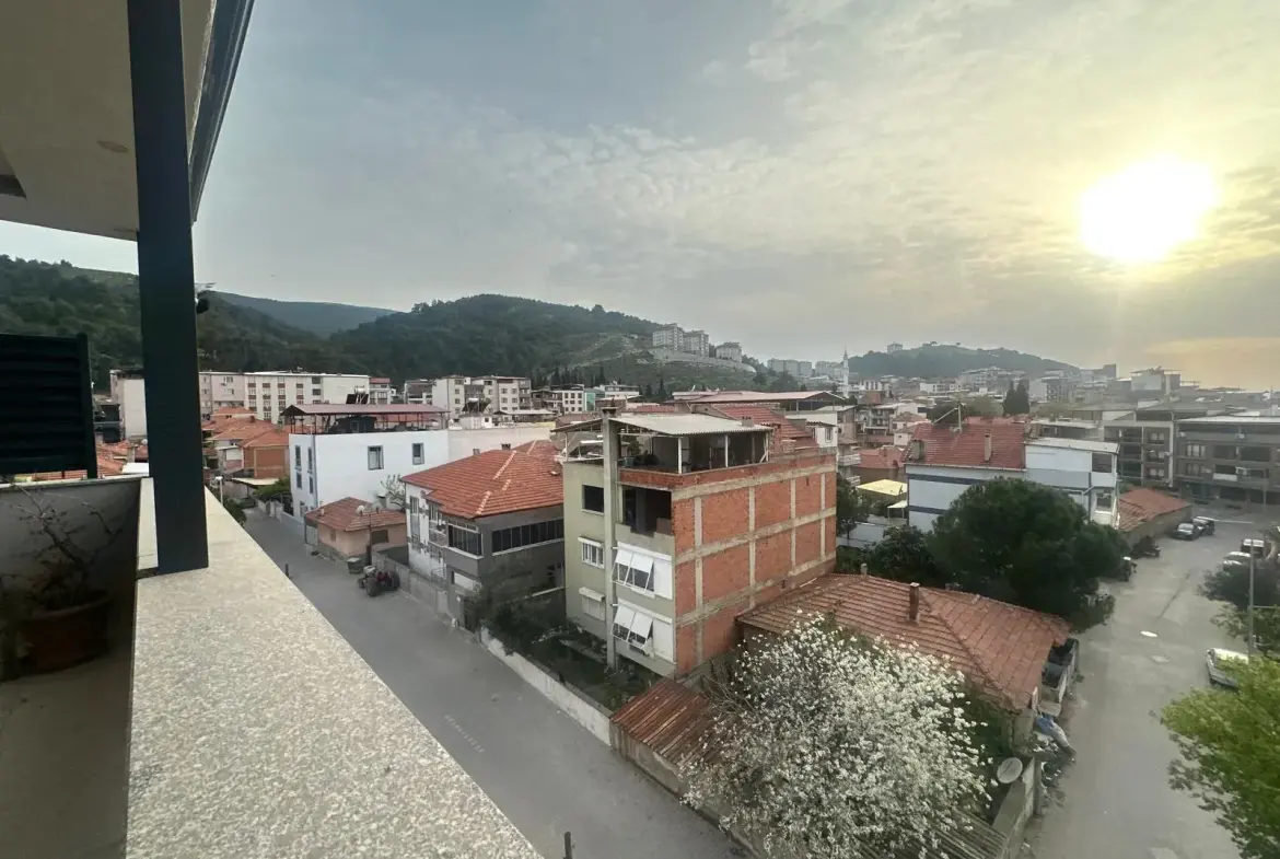 TURGUTALP MAHALLESİ RIFAT DAĞDELEN OKULU CİVARI SATILIK DUBLEX