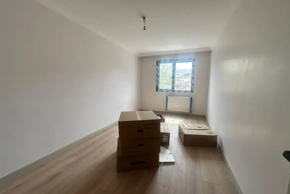 İZMİR KINIK'DA SATILIK SIFIR DAİRE