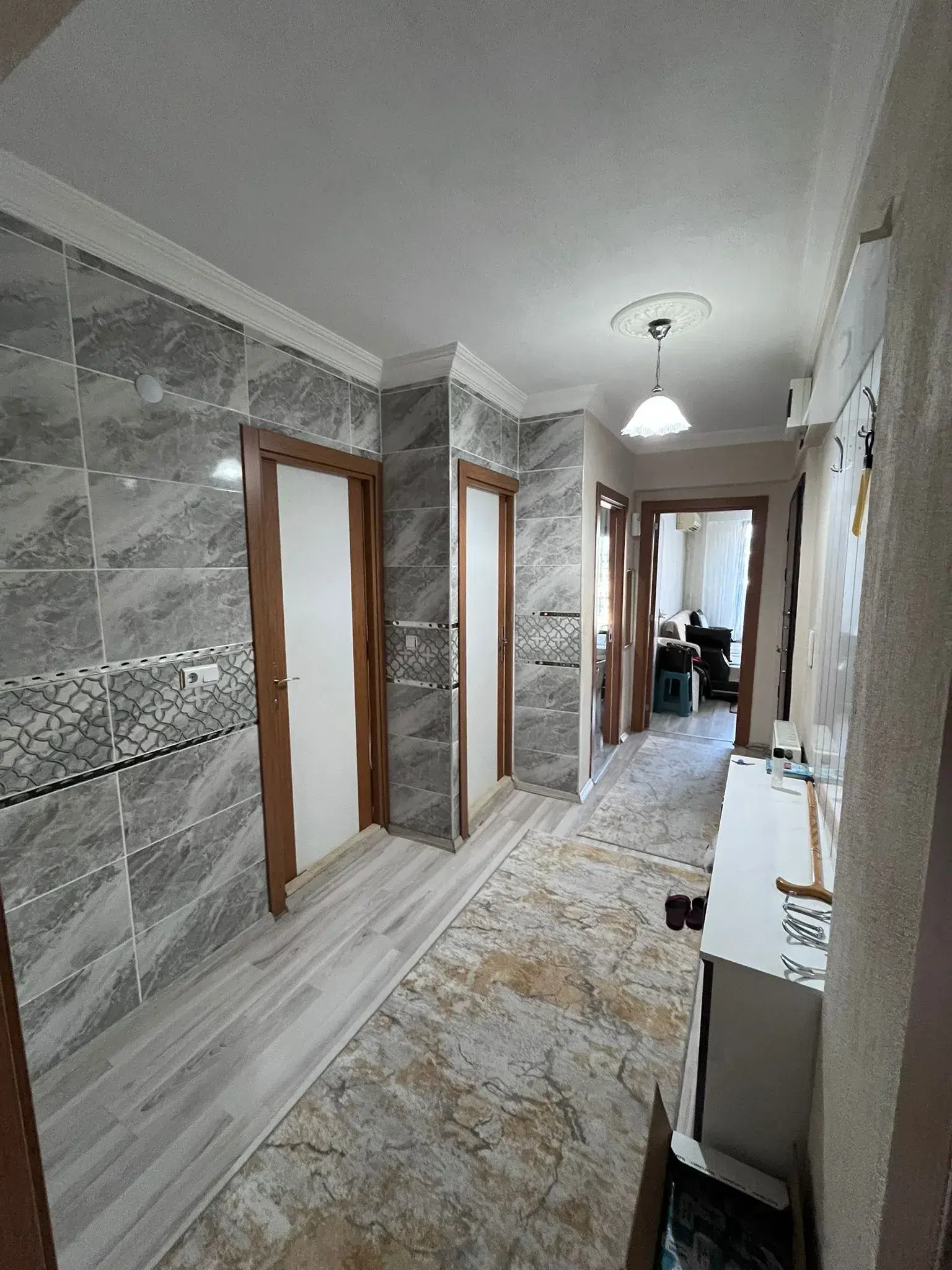 SOMA PAZAR YERİ ÜZERİNDE EŞYALI KİRALIK DAİRE