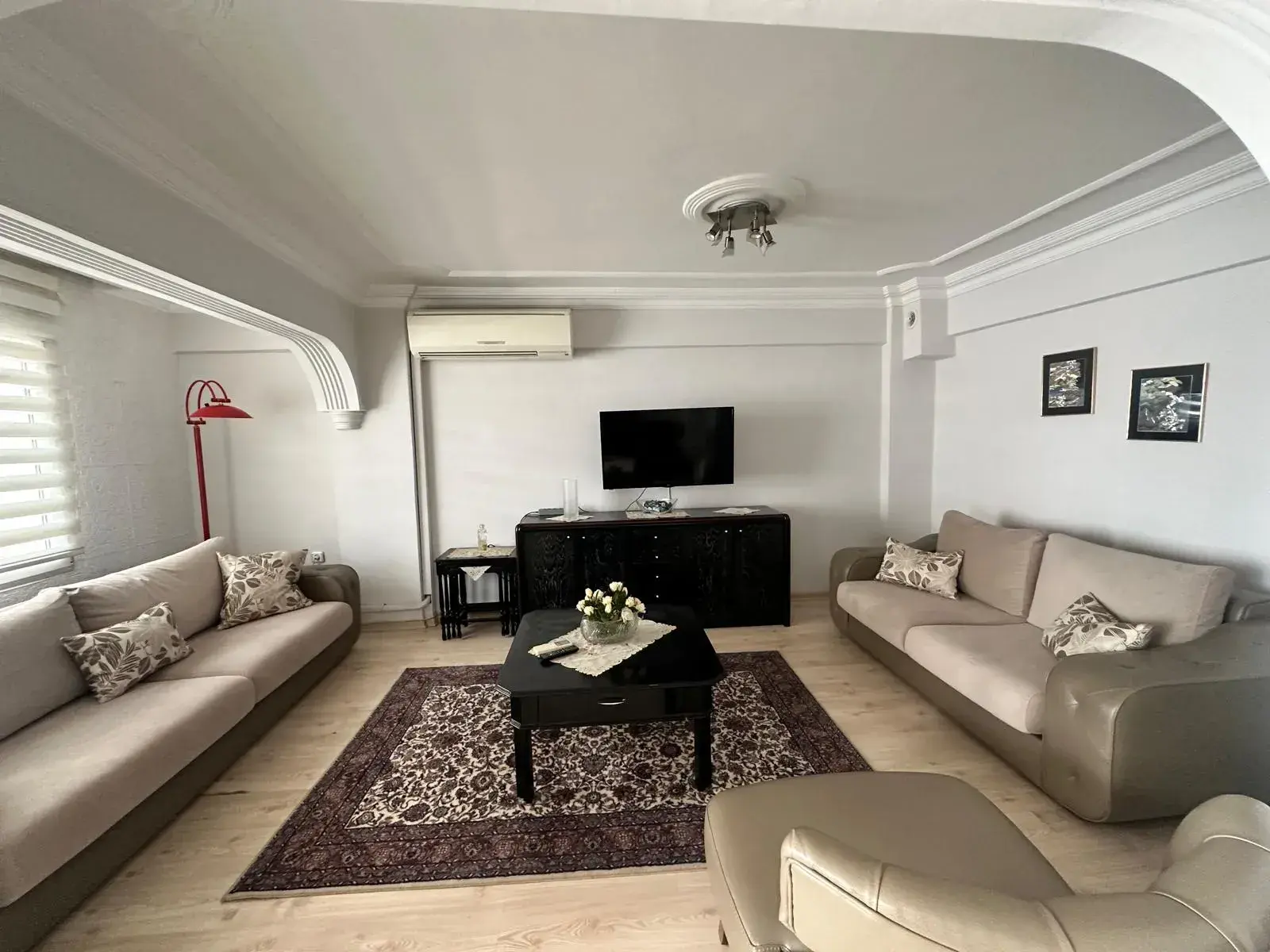 MERKEZDE TAHSİN BAYKAL CADDESİNDE SATILIK DAİRE