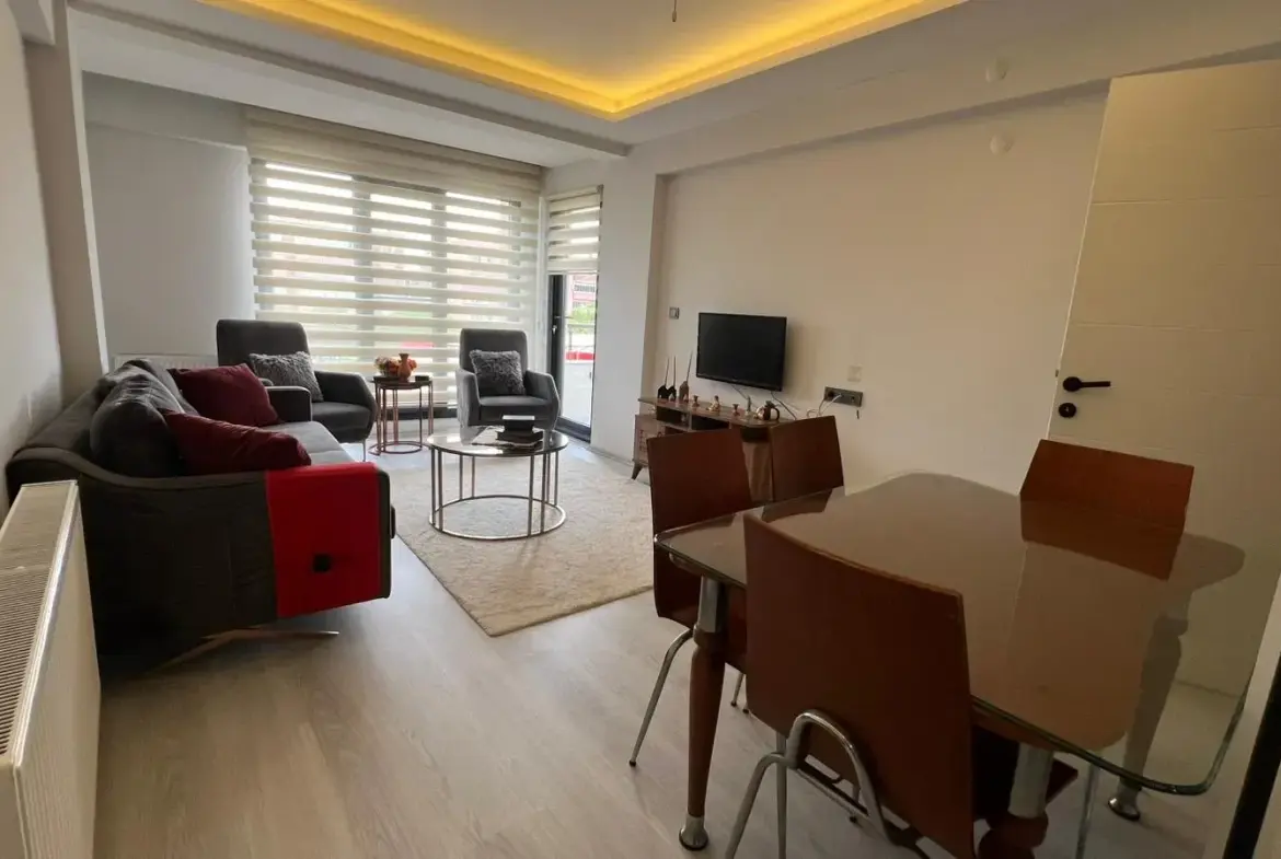MERKEZDE EŞYALI KİRALIK DAİRE