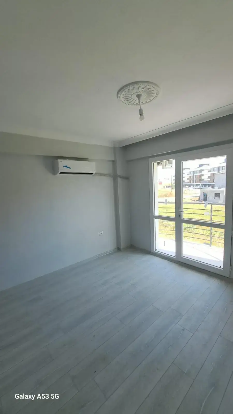 TURGUTALP MAHALLESİNDE SATILIK YATIRIMLIK DAİRE