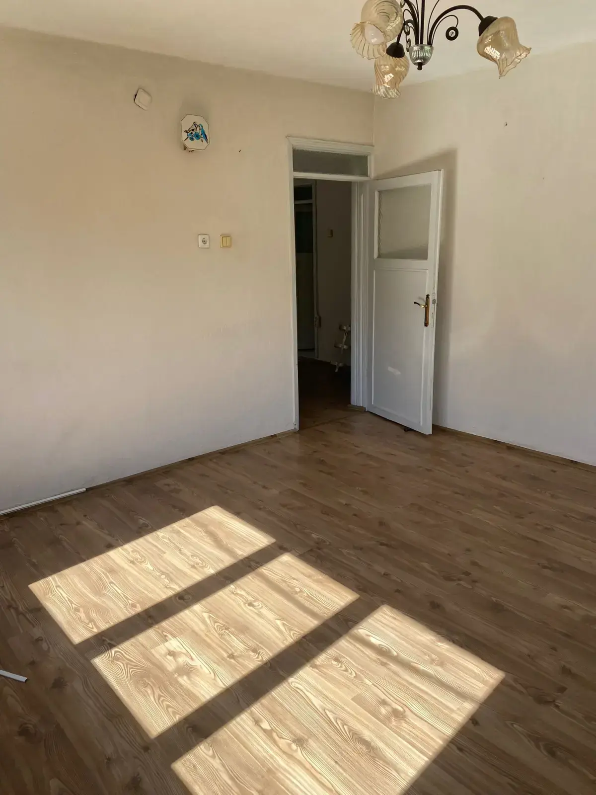 HÜRRİYET MAHALLESİ ESKİ KAMYON GARAJI CİVARI SATILIK DAİRE