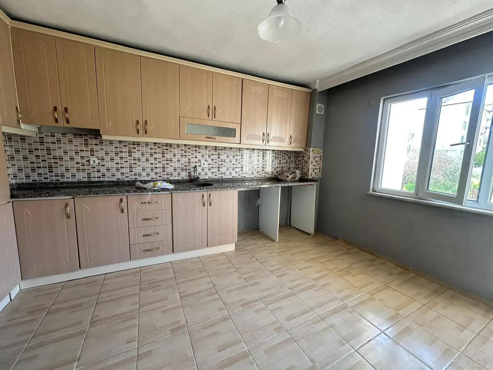 CUMA MAHALLESİ TAŞ KONAKLAR CİVARI KİRALIK DAİRE