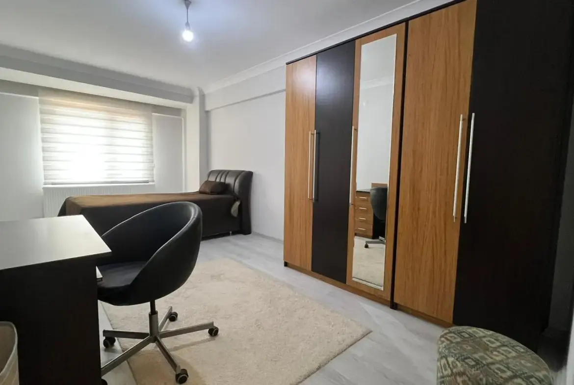 MERKEZDE EŞYALI KİRALIK DAİRE