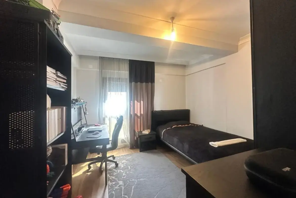 ÇORBACI AZİZ CİVARI CADDE ÜZERİ SATILIK DAİRE